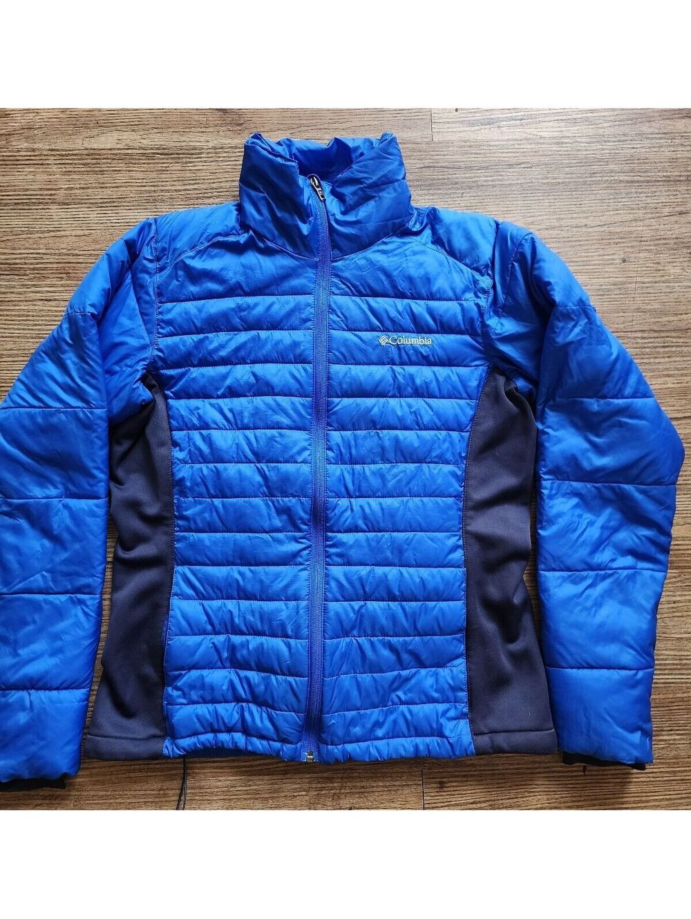 Size M - Women's Columbia Blue Jacket